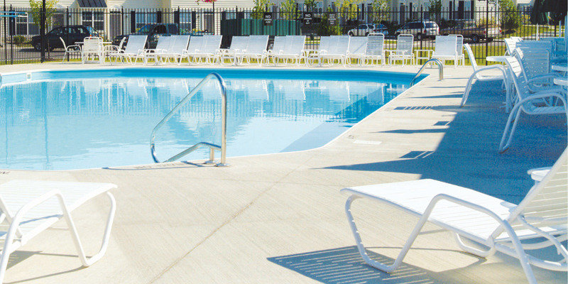 Pool | Ravines at Waggoner Park Condos