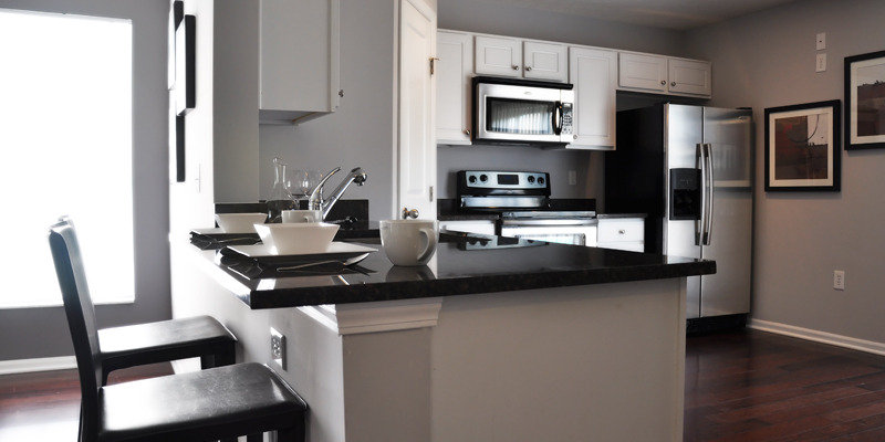Living Room | White Oak Park Condos
