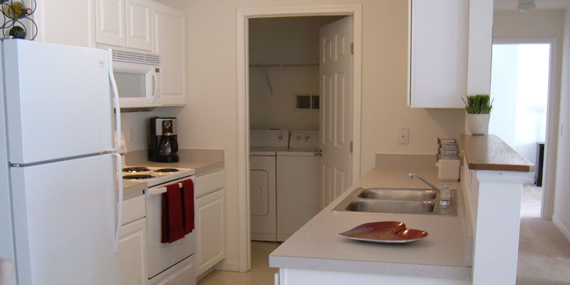 Liberty Kitchen | Washington Place Apartments