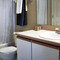Independence Bathroom | Washington Place Apartments